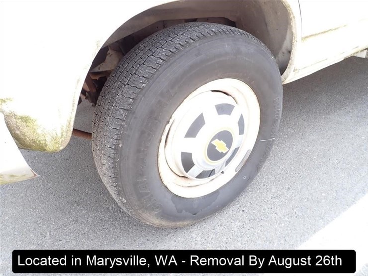 1992-chevrolet-30-image-18