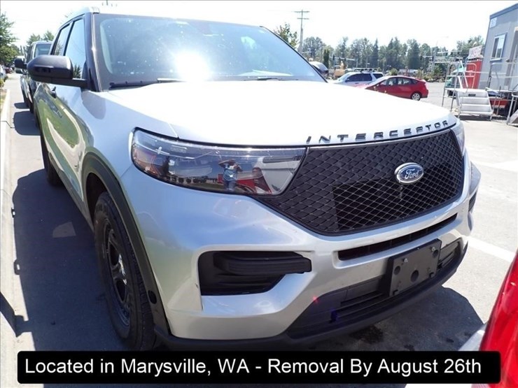 2021-ford-explorer-image-14