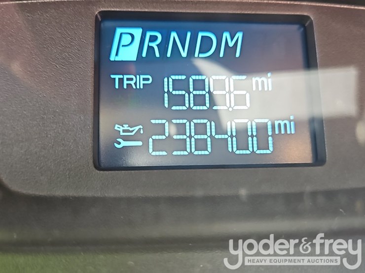 2015-ford-transit-image-39