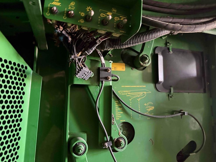 john-deere-9770-sts-image-22