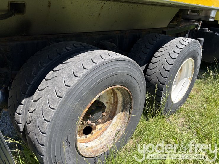 2012-kenworth-t400-image-13