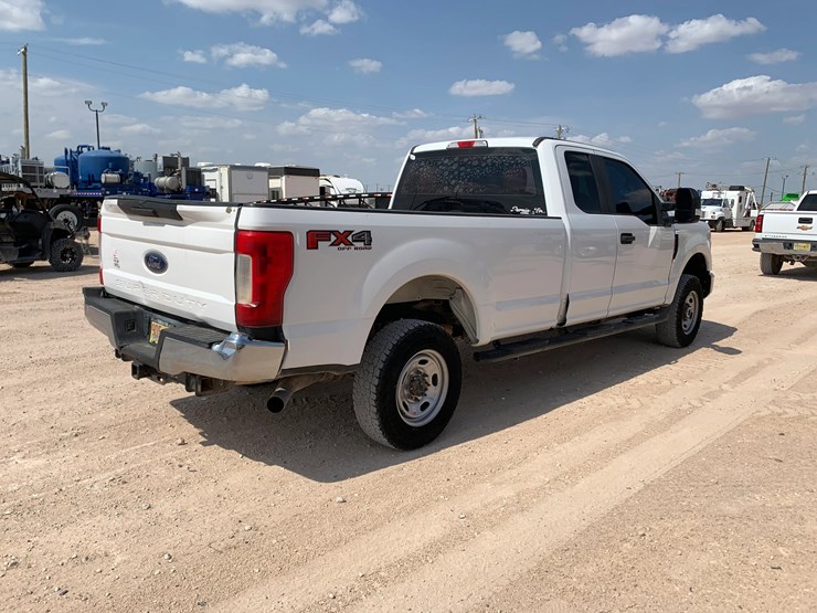 2018-ford-f250-image-4