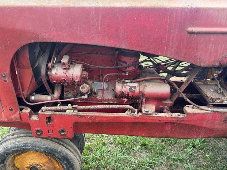 massey-ferguson-30-image-47