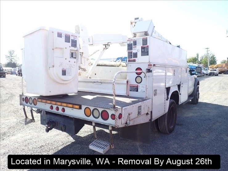 2009-ford-f550-image-23