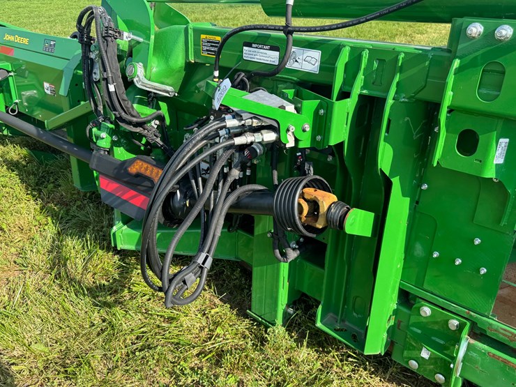 john-deere-c12f-image-20