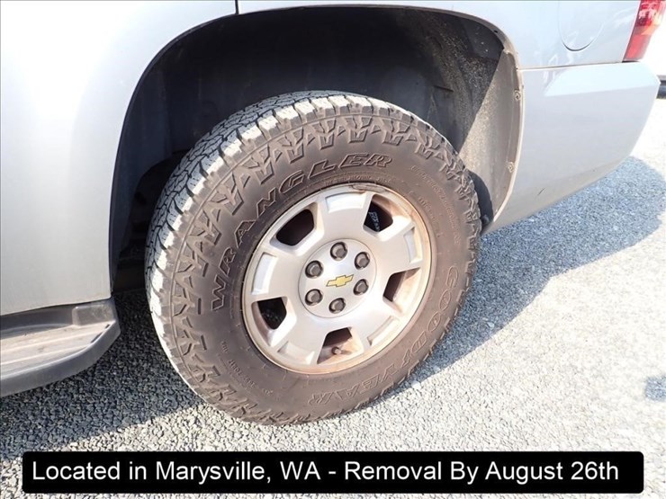 2013-chevrolet-tahoe-image-20