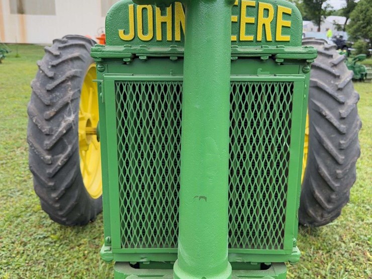 john-deere-model-b-image-9