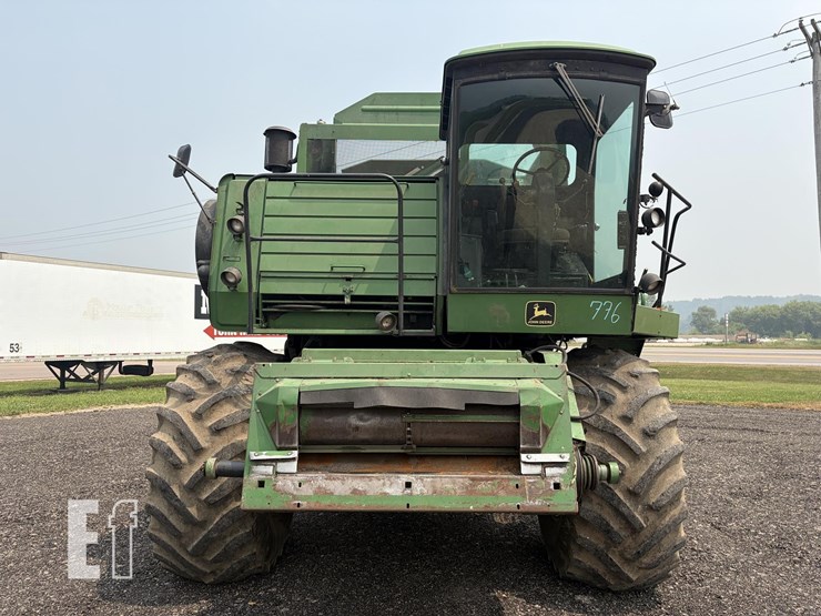 1985-john-deere-7720-titan-ii-image-8