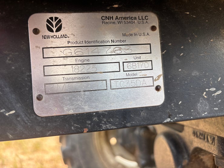 2002-new-holland-tc350a-tractor-image-10