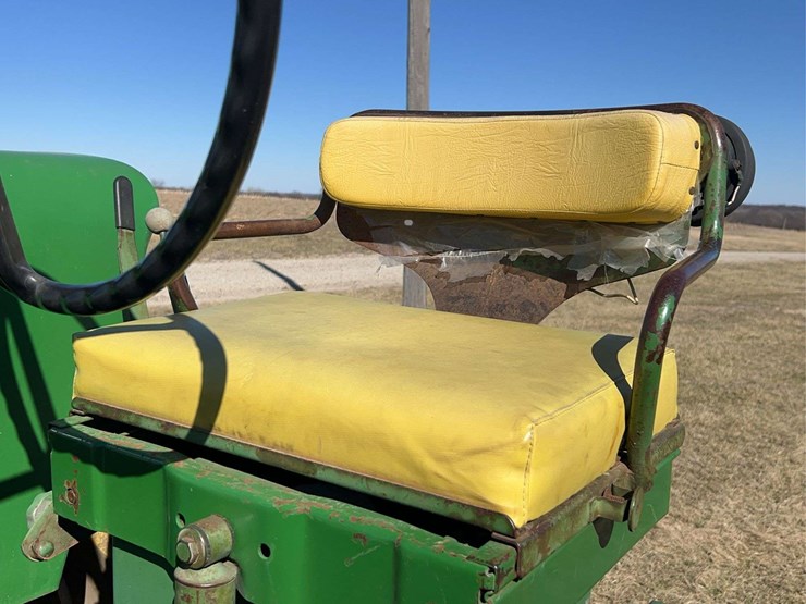 john-deere-720-image-60