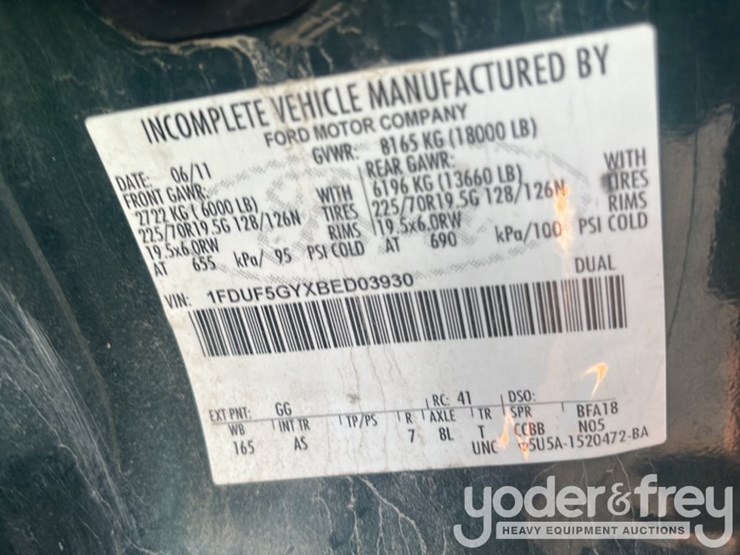 2011-ford-f550-image-52