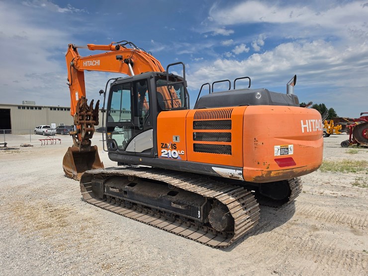 2021-hitachi-zx210-lc-6n-image-16