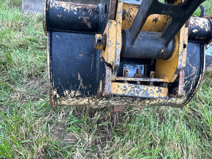 deere-35g-image-10