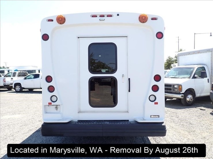 2019-ford-e450-image-15