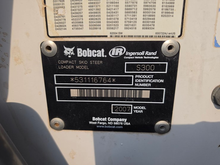 2007-bobcat-s300-image-15