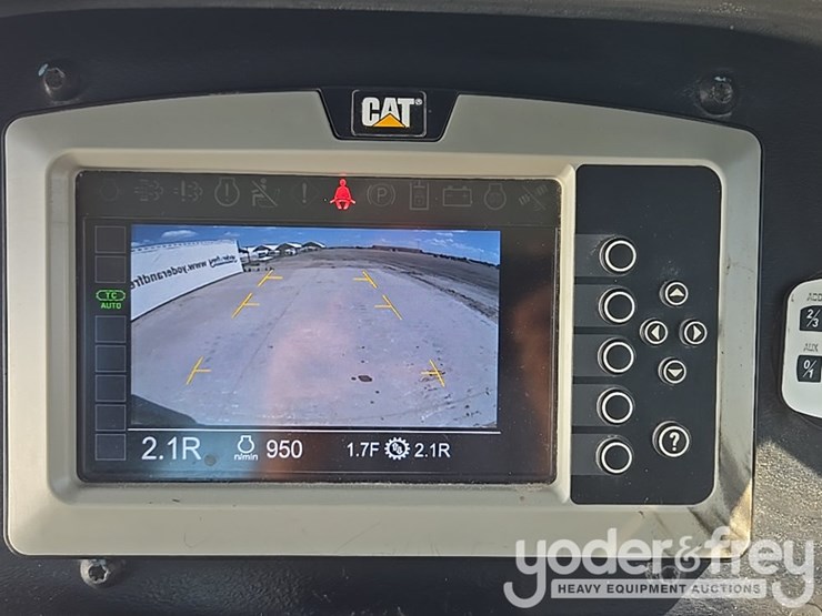 2019-caterpillar-d5k2-image-62