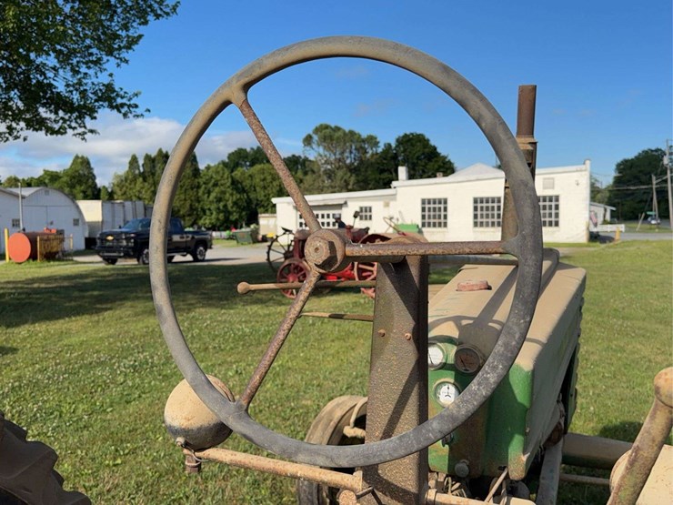 john-deere-model-b-image-35