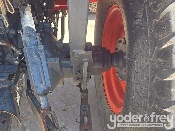 2016-kubota-mx5200d-image-16
