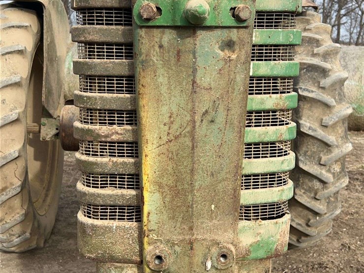 john-deere-model-b-image-9