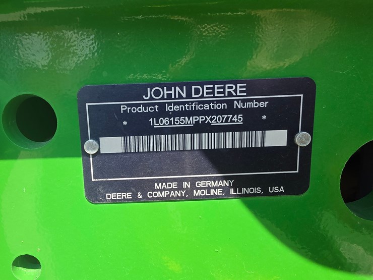 2023-john-deere-6155m-image-4