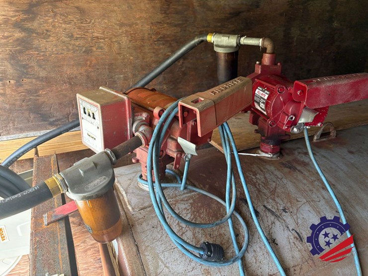 jobsite-fuel-tank-&-dual-t/a-storage-gooseneck-trailer-image-27