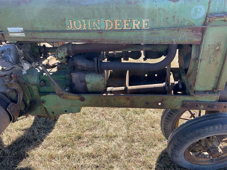 john-deere-model-b-image-21