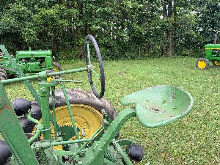 john-deere-h-image-24