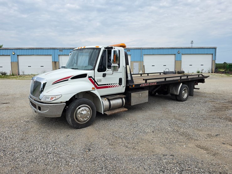 2002-international-durastar-4300-image-4