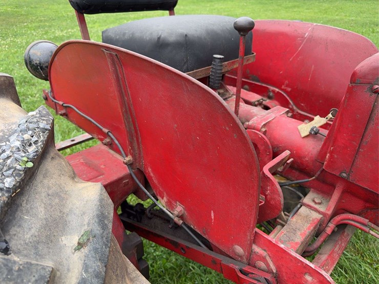 massey-harris-pacer-image-28