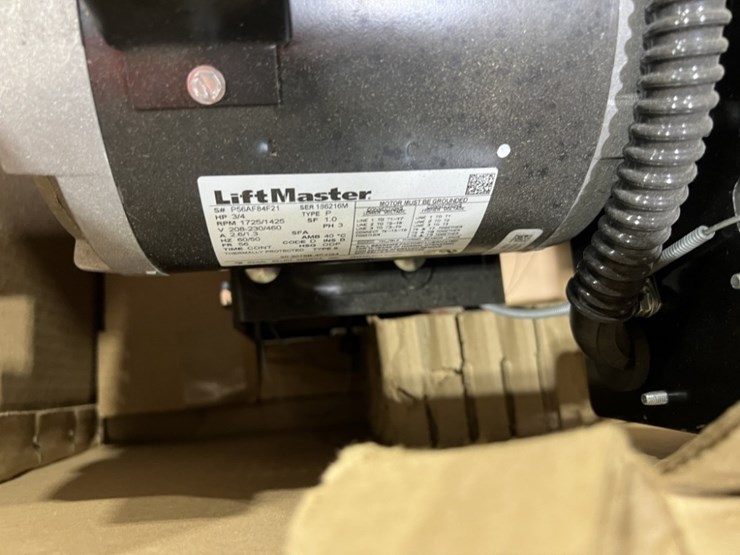 2022-liftmaster-logic-5.0-commercial-door-operator-image-4