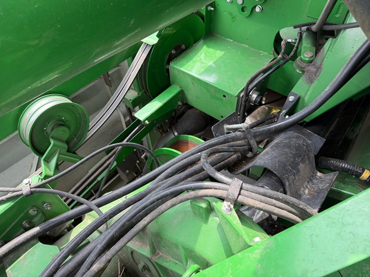 2019-john-deere-s770-image-43