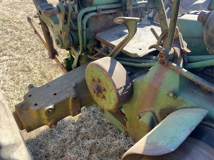 john-deere-530-image-31