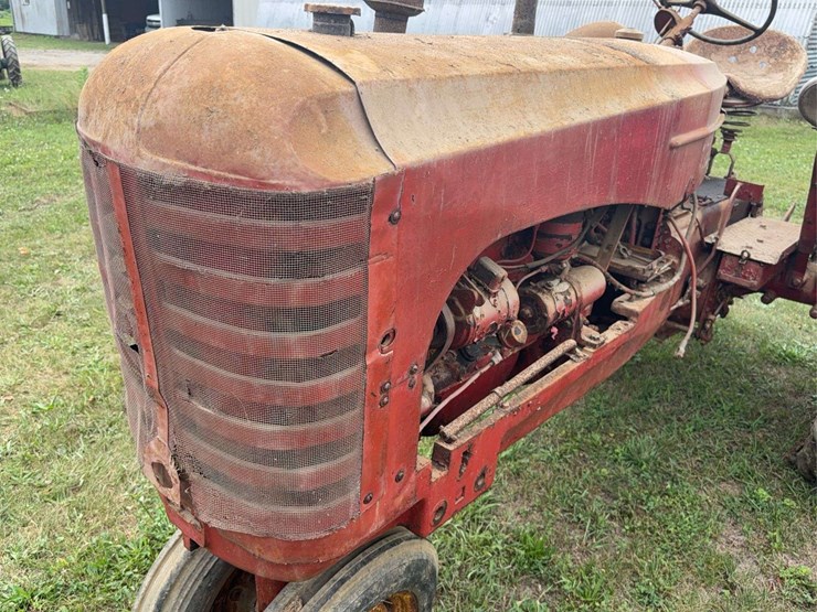 massey-ferguson-30-image-11