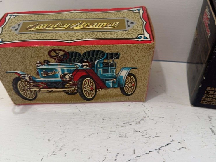nascar-racing-champions-1993-premier-edition-1-of-5,000-#14-transporter,-die-cast-metal,-1/87-scale,-stanley-steamer-image-2