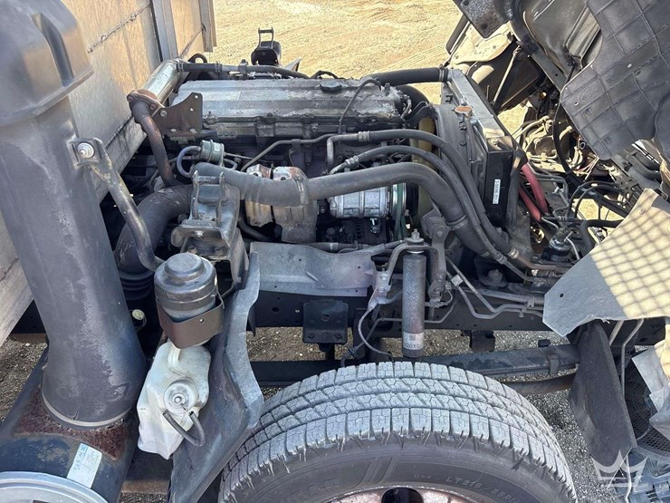 2005-chevrolet-w3500-image-6