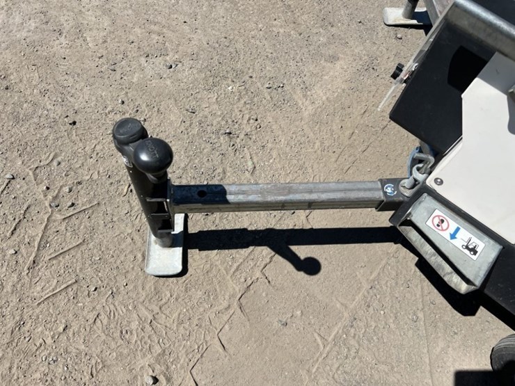 2016-generac-plt240-image-13