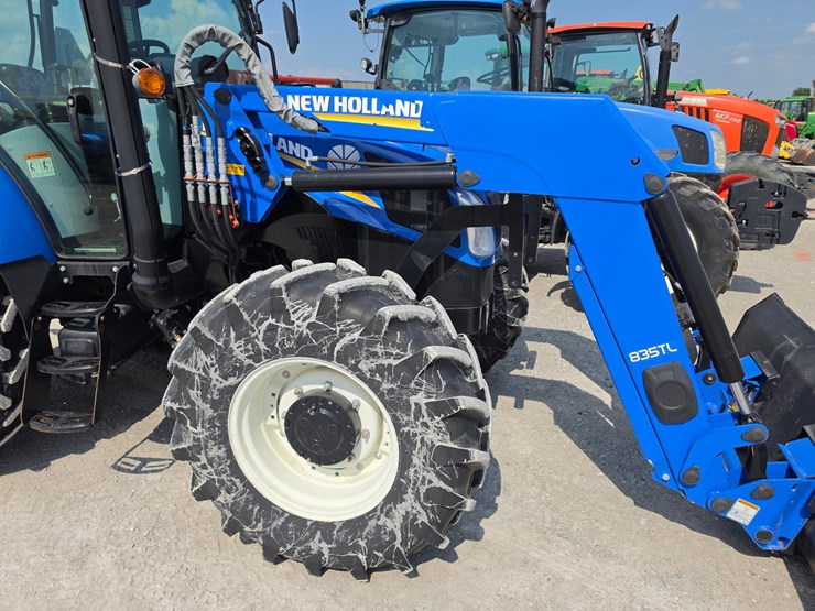2013-new-holland-t5.105-image-7