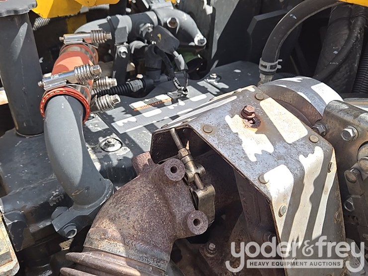 2016-komatsu-pc170-lc-10-image-51