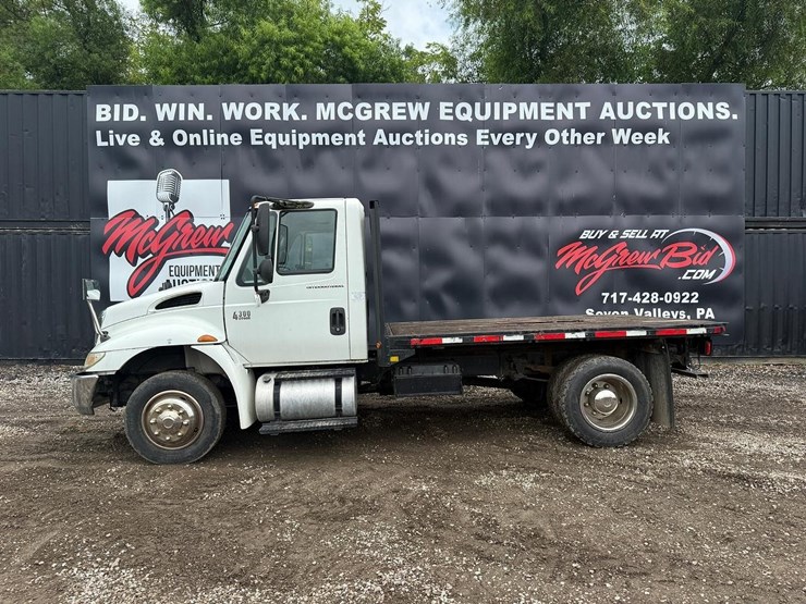 2007-international-durastar-4300-image-1