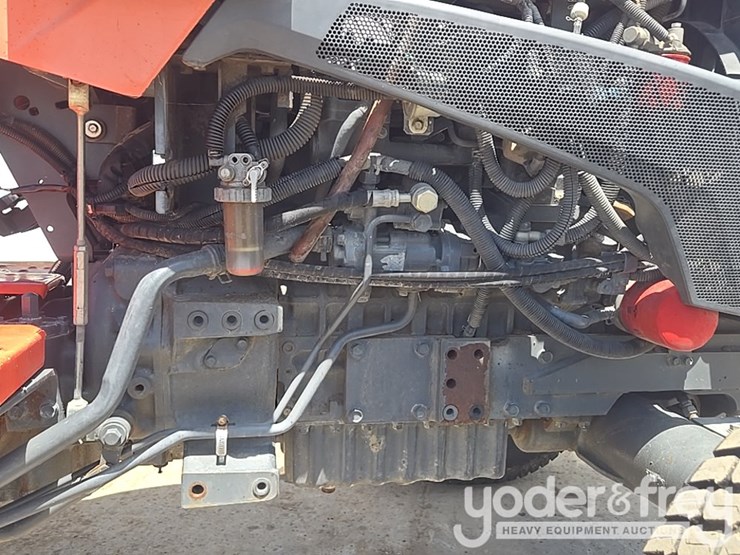 2016-kubota-mx5200d-image-38