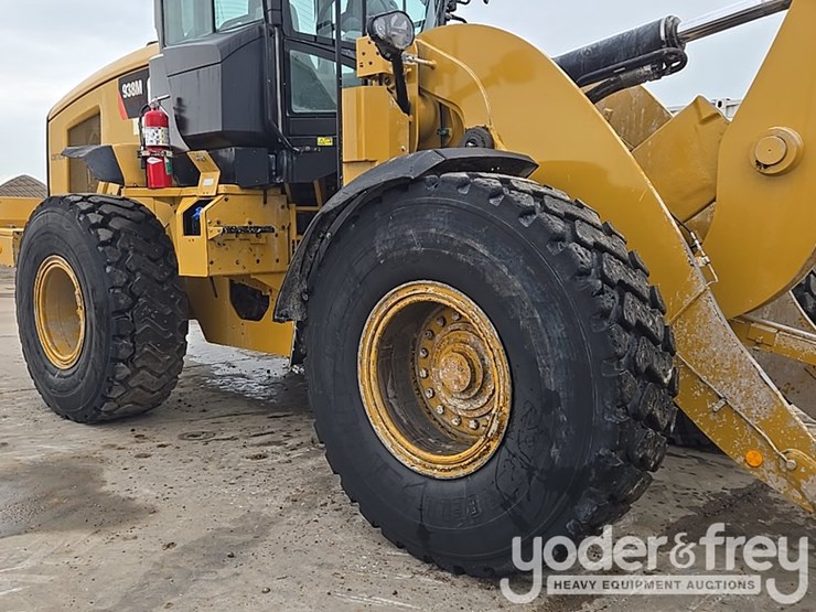 2019-caterpillar-938m-image-12