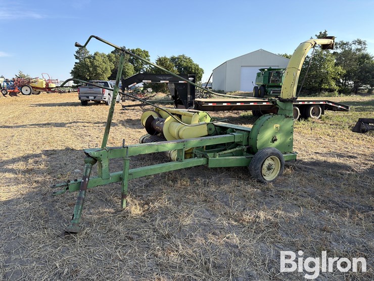 john-deere-38-image-1