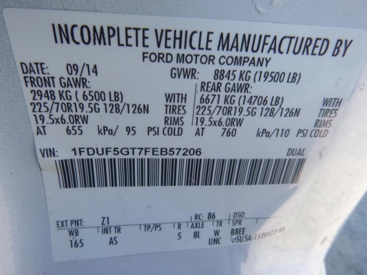 2015-ford-f550-image-18