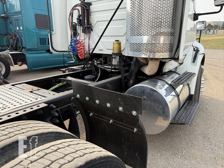 2009-international-transtar-8600-image-28