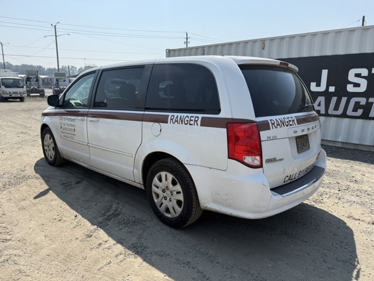 2015-dodge-grand-caravan-image-6