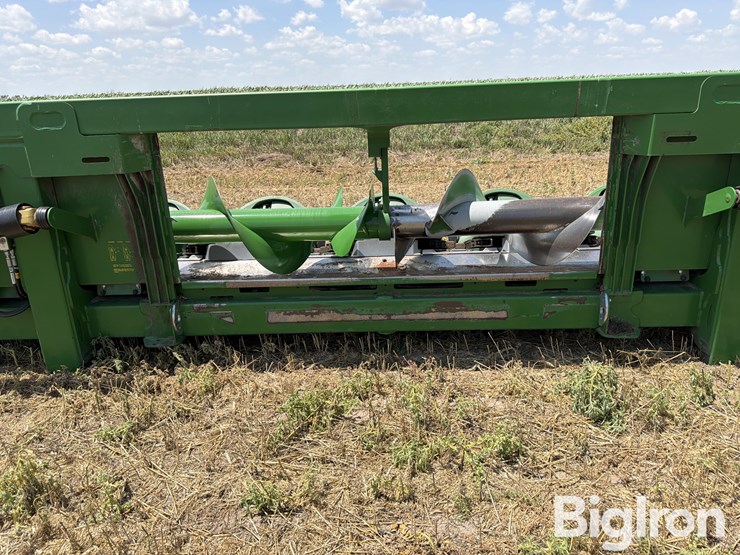 2019-john-deere-712c-image-9