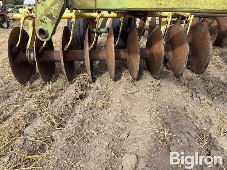 john-deere-t0330-image-17