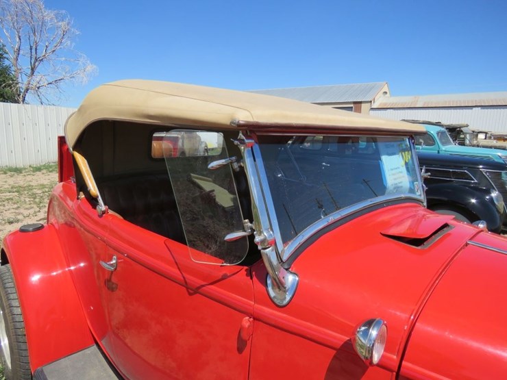 1932-ford-roadster-custom-image-27