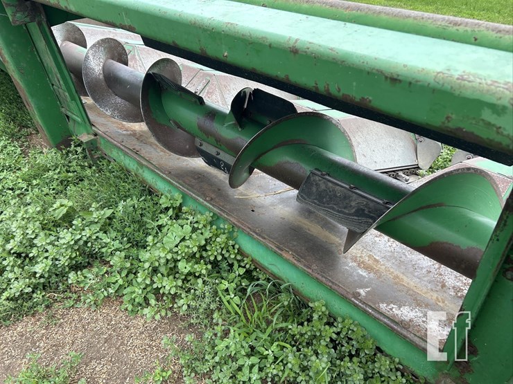 john-deere-843-image-8
