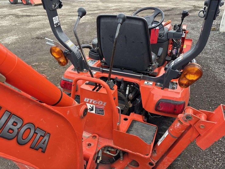 kubota-bx24-image-15